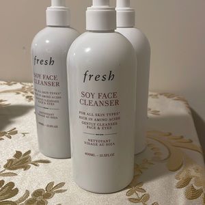 Soy pH-Balanced Hydrating Face Wash Jumbo